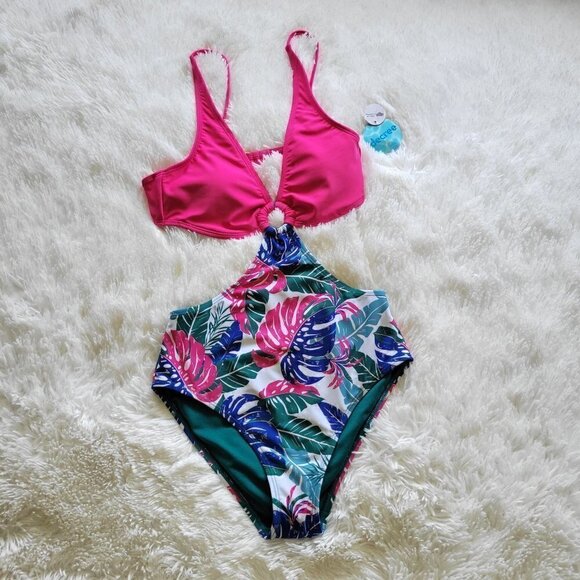 Decree Women's Monokini One Piece Swimsuit Juniors Size: Small. NWT - Picture 4 of 6